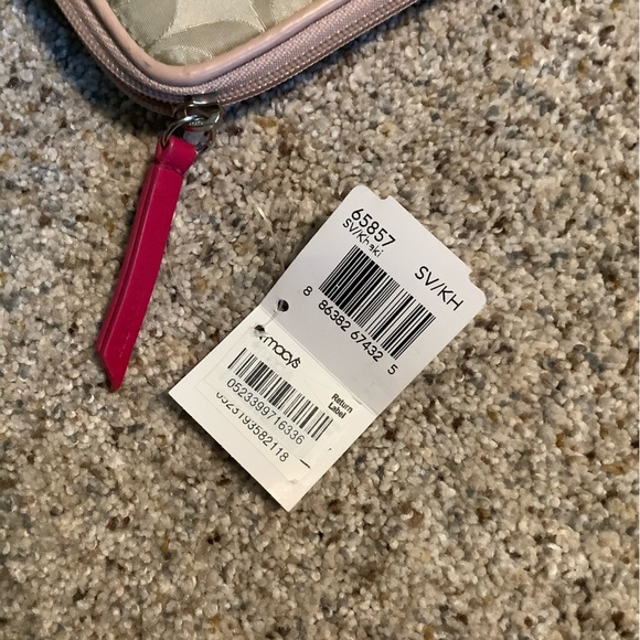 Coach LW Sig Nyl EW Zip Top Tote & Ereader case NWT #SV/Khaki Drk pink pull/tag - Picture 14 of 14